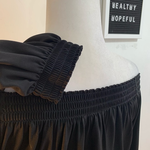 I.N.C. International Concepts Smocked Off The Shoulder Long Sleeve Top - Picture 3 of 10